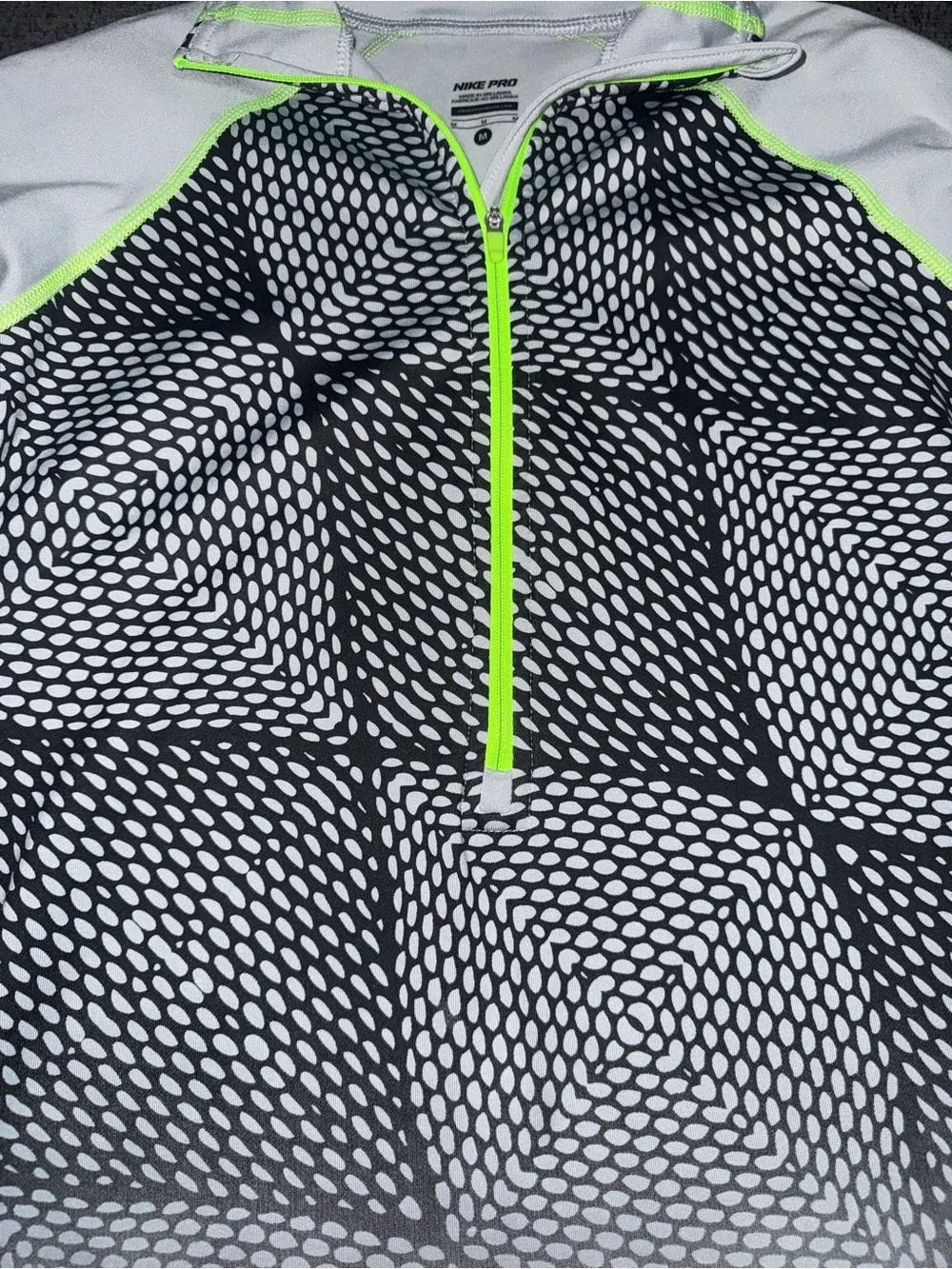 Nike Pro Dri-FIT 1/2 Zip Running Training Top Gray Neon Green Women’s M